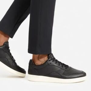 Everlane neutral carbon shoes, classic unisex Size 5